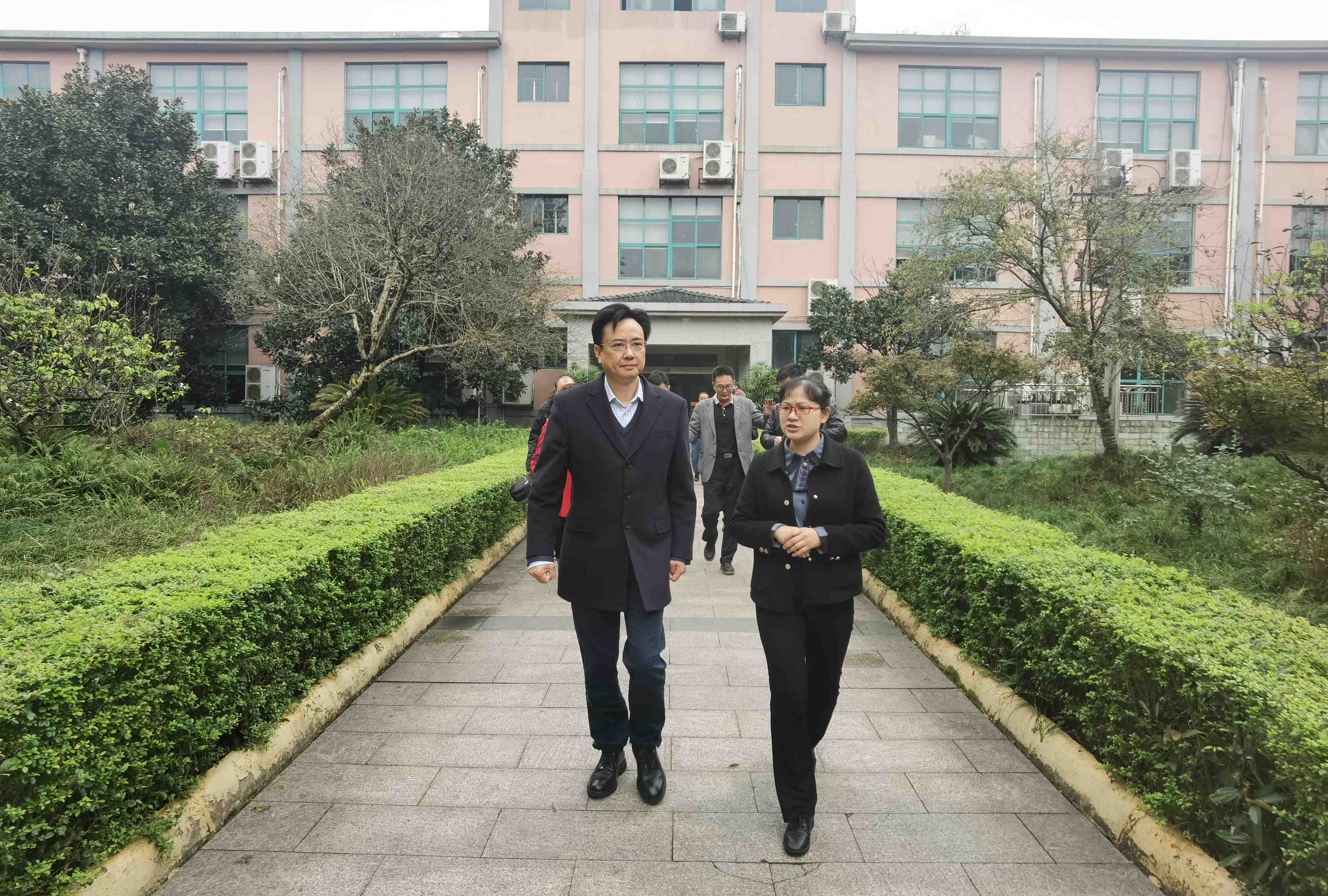 省商务厅周万山调研1